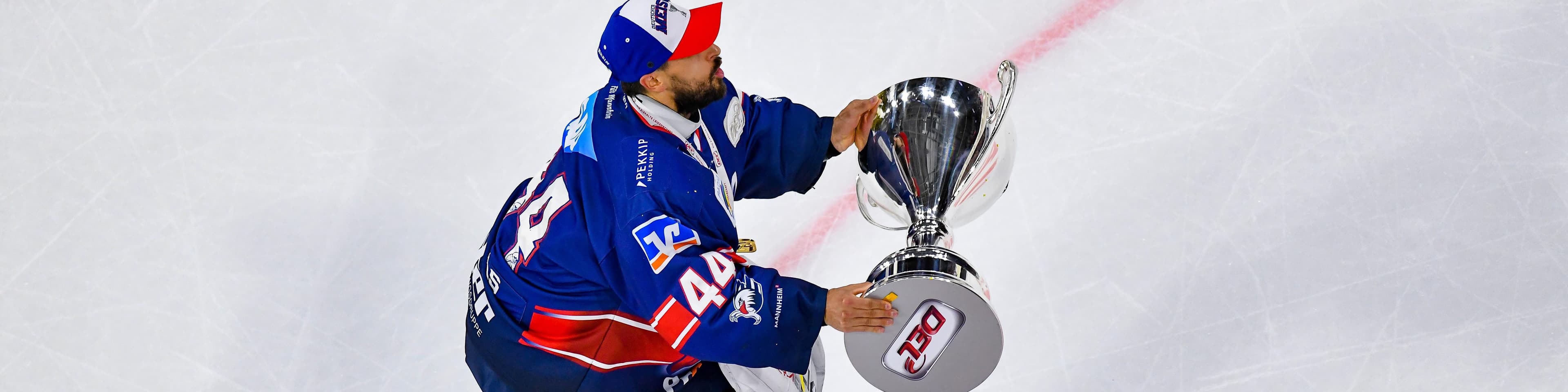 Dennis Endras Header